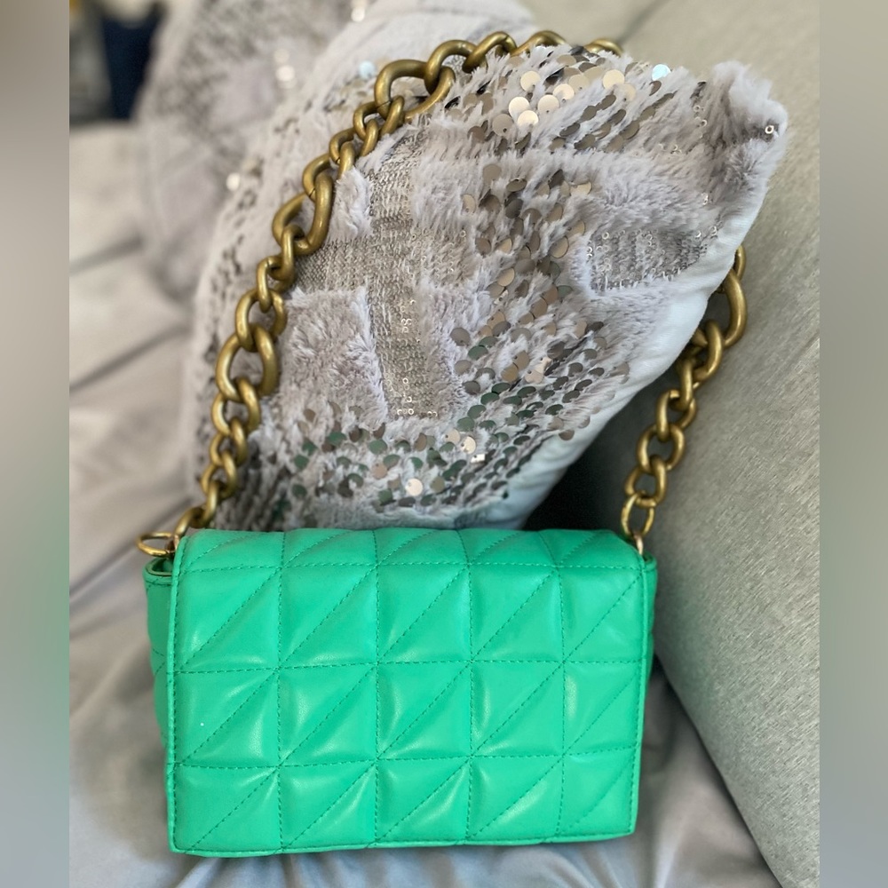 Bags like new only two used